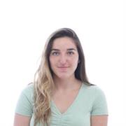 Profesora de lengua imparte clases a niños de todas las edades y matemáticas hasta bachillerato de ciencias sociales